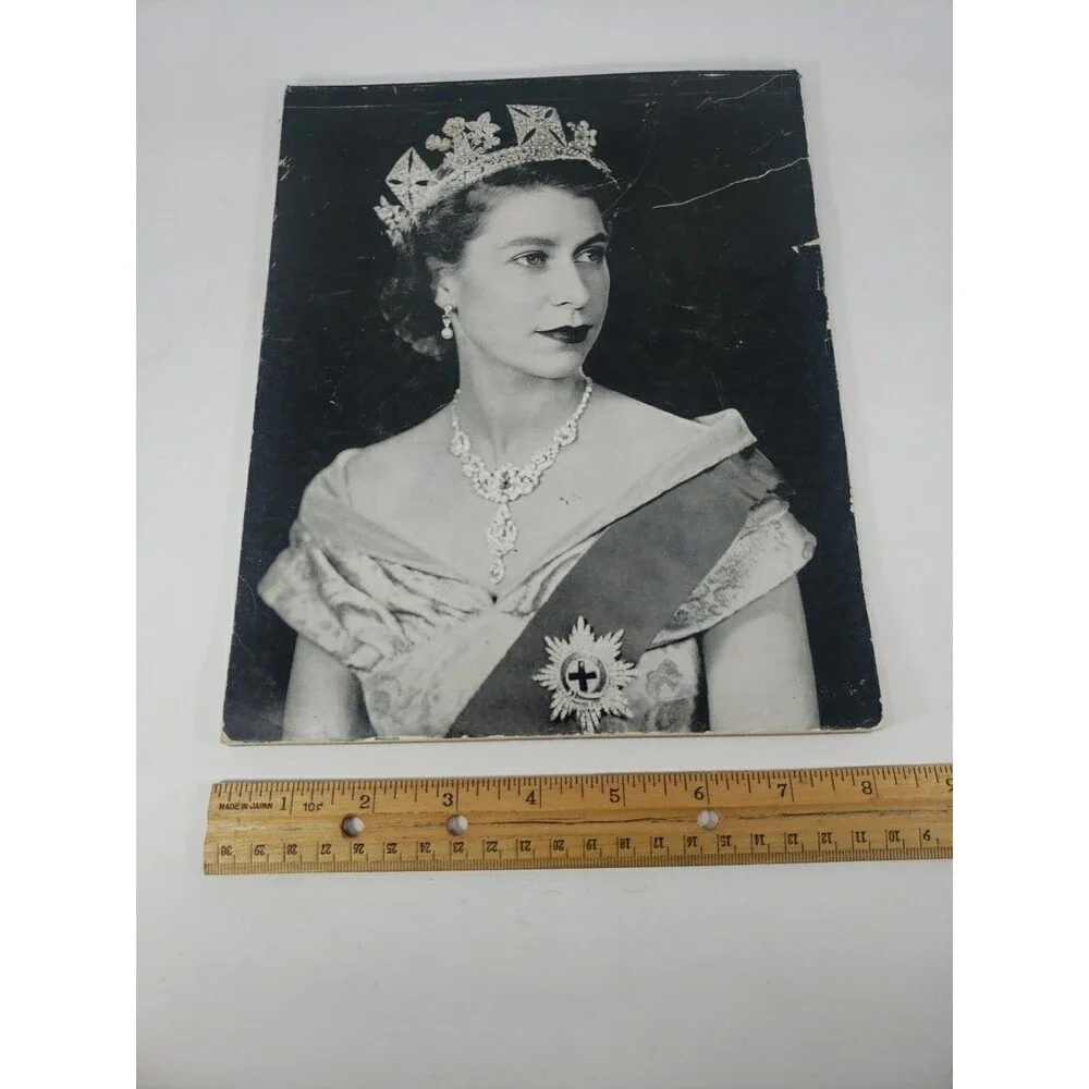 VTG 1950s Tablet Unlined Writing Drawing Paper with Photo of Queen Elizabeth II